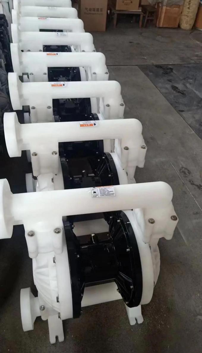 Bomba de diafragma neumática de plástico diseñada para el manejo eficiente de aguas residuales 1